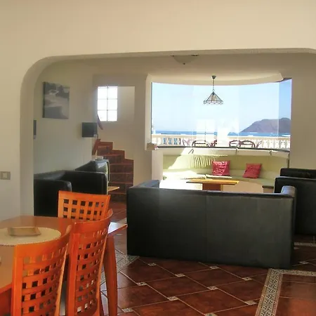 Dolphin House Holiday home *